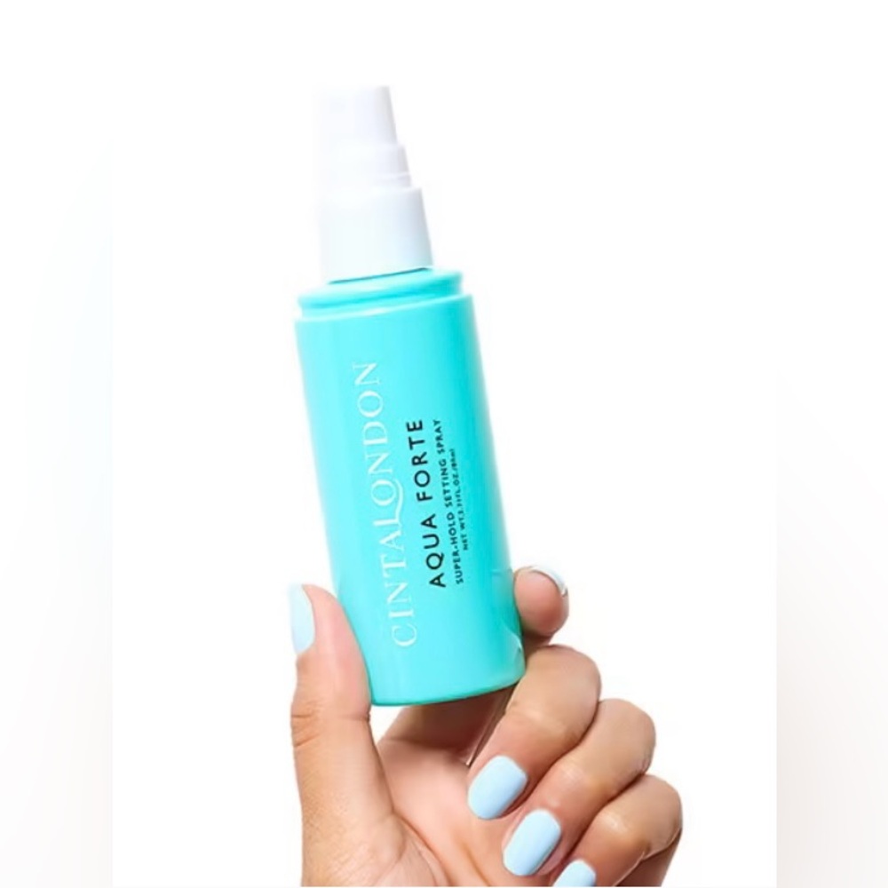 Cinta London Aqua Forte Super-Hold Setting Spray